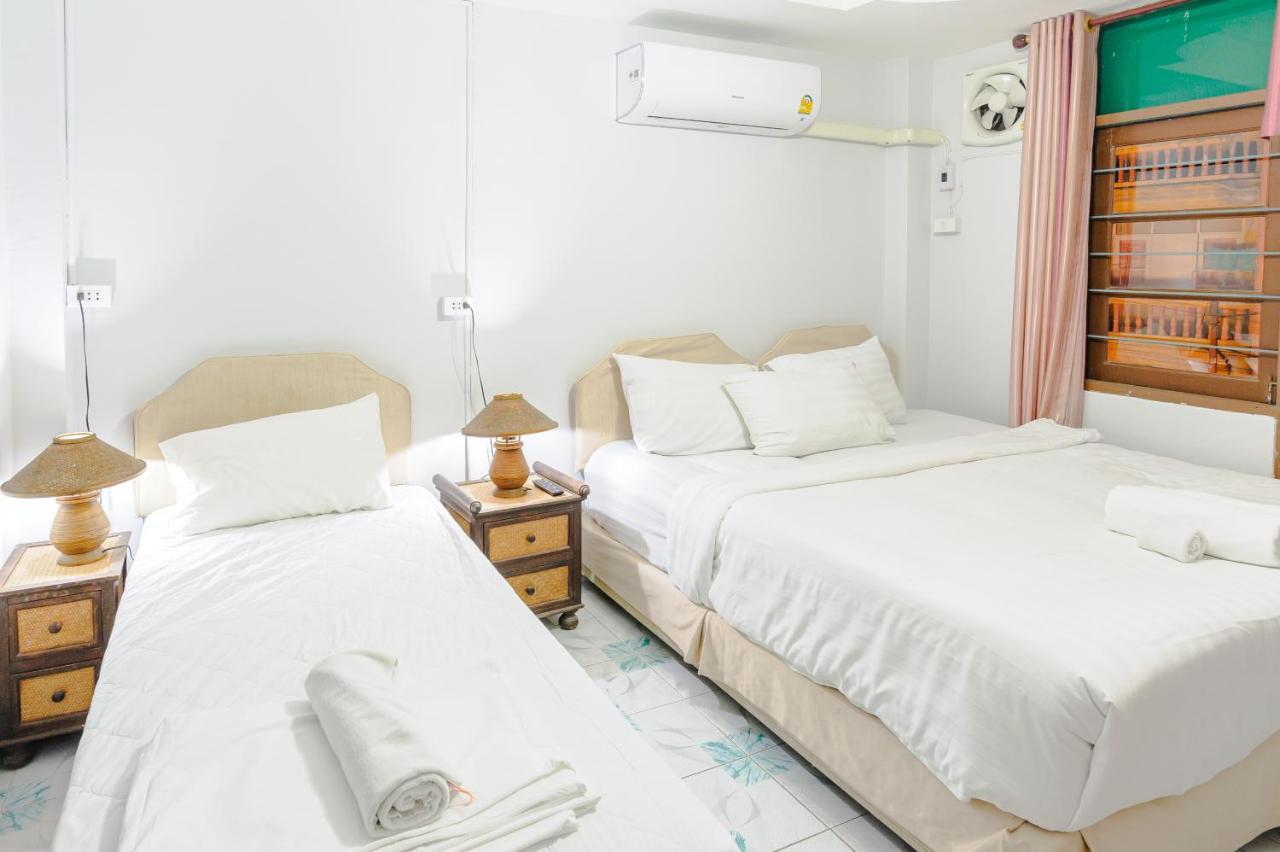 High5 Guesthouse Pattaya Buitenkant foto