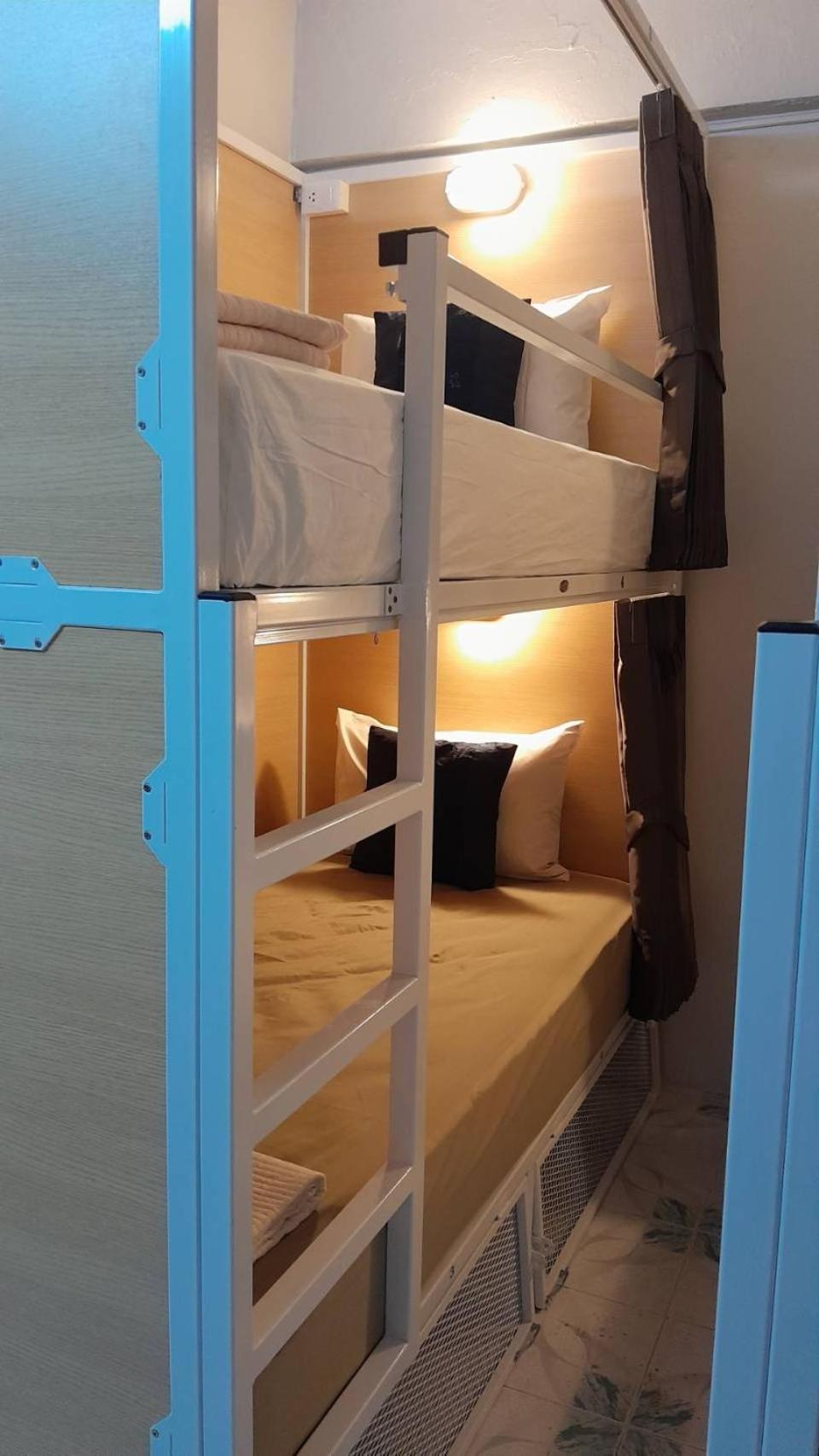 High5 Guesthouse Pattaya Buitenkant foto
